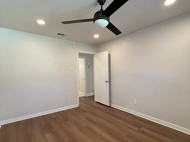 4616 Sandra Lynn Dr — Photo 8