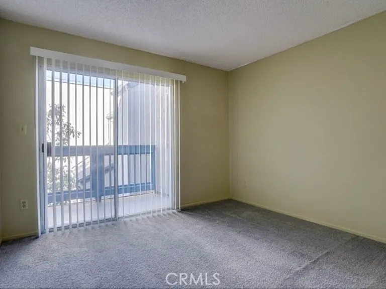 1441 Brett Pl #327 — Photo 10