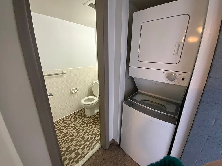 Anthony Street Condos — Photo 97