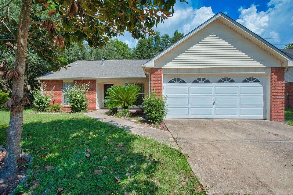 1st image of 4495 Parkwood Ln W