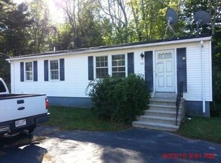 90 Federal Hill Rd, Oxford, MA 01540