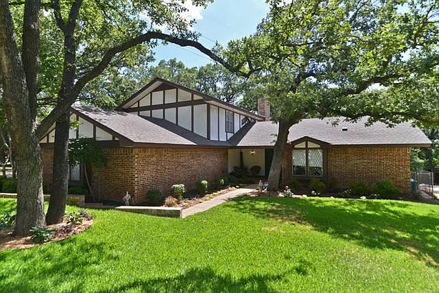 1st image of 2206 Prestonwood Dr