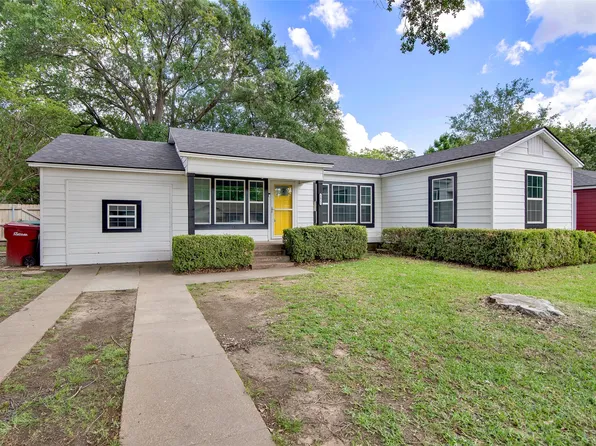 1623 N Binkley St, Sherman, TX 75092