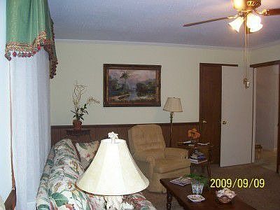 4th image of 2108 Valley Dr
