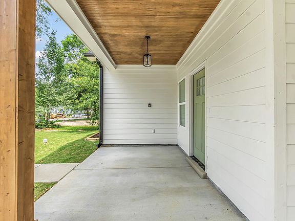4th image of 3111 Douglass Ave Lot 105