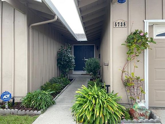 4th image of 5738 San Lorenzo Dr