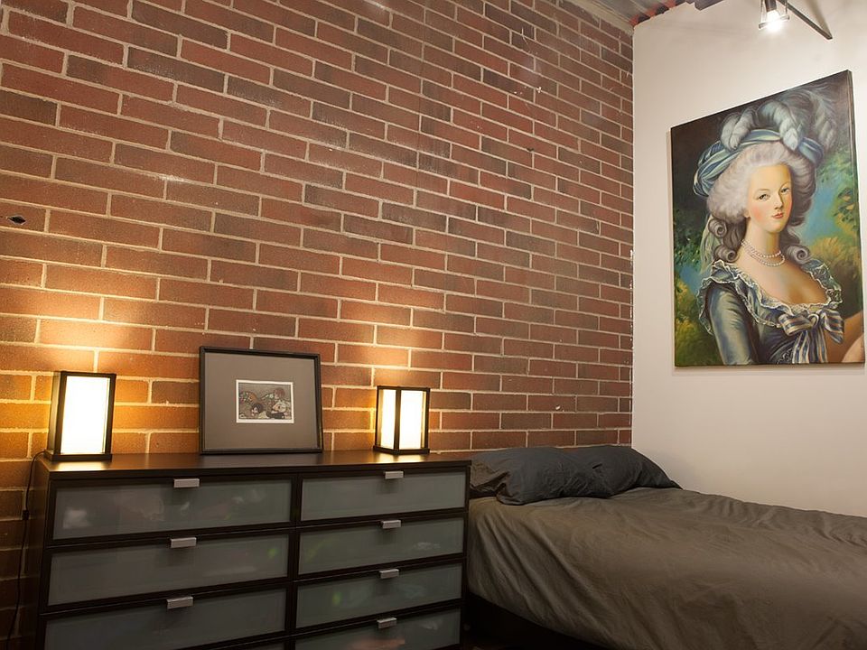 1st image of 489 Ellicott St APT 11