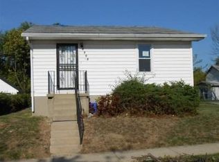 2155 Kensington Dr, Dayton, OH 45406