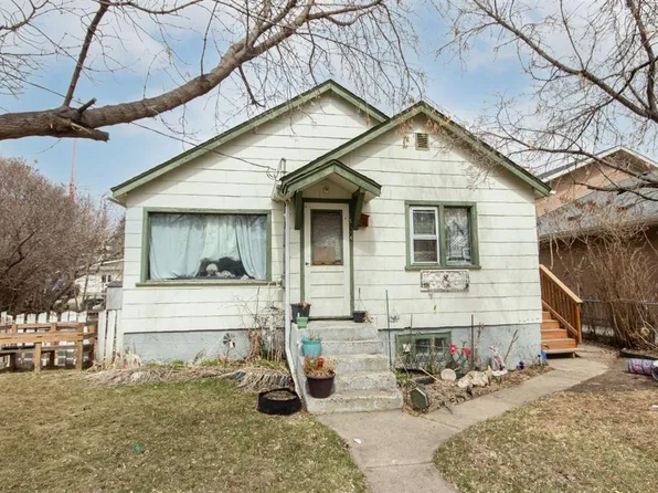 5114 S 37th St, Red Deer, AB T4N 0V8