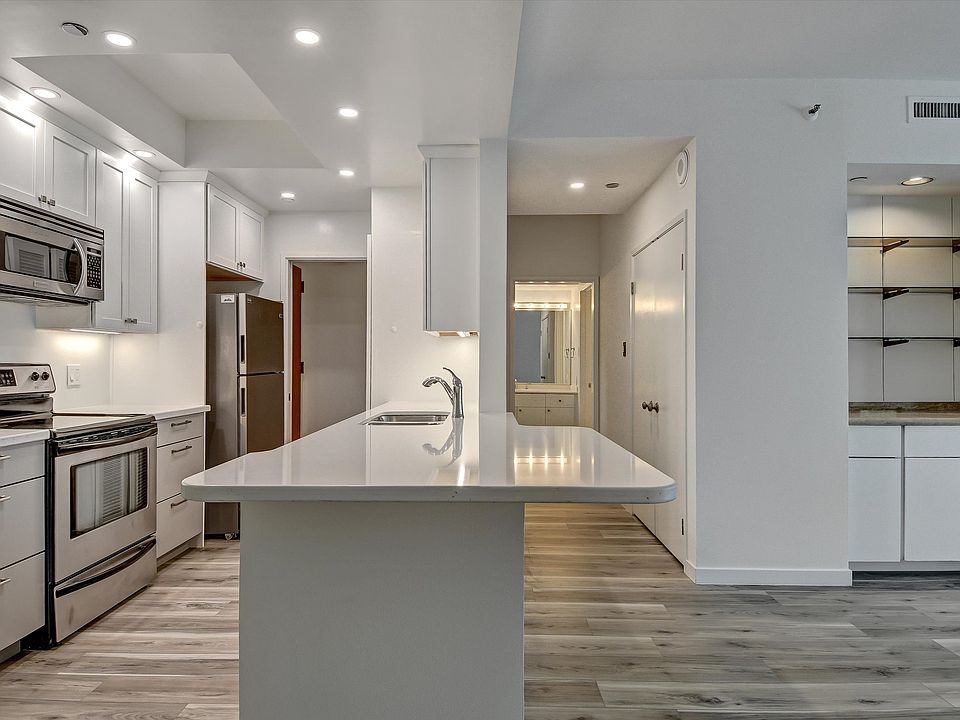 1st image of 101 Lombard St APT 316