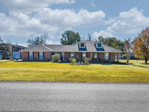 1283 Corsican Ln, Lake Charles, LA 70611