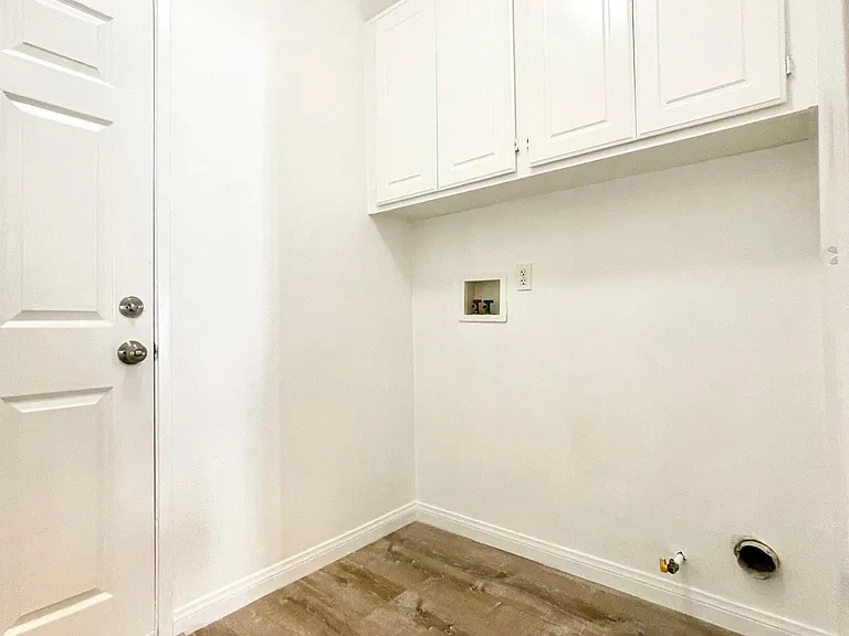 35740 Coral Dr — Photo 26
