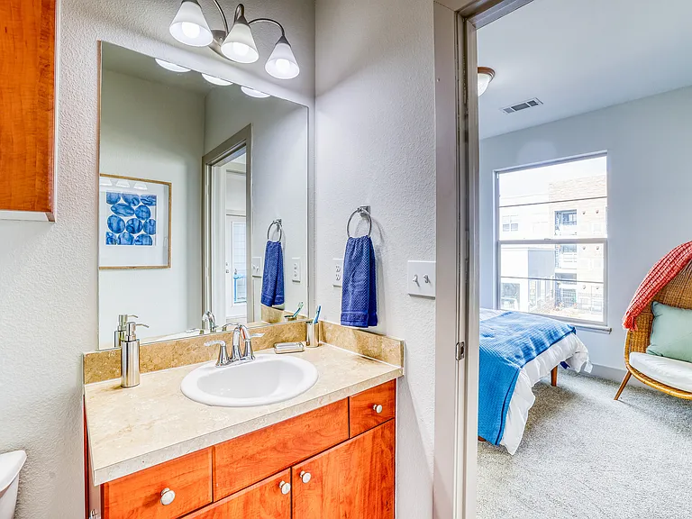 Shadow Ridge At Southlands — Photo 12