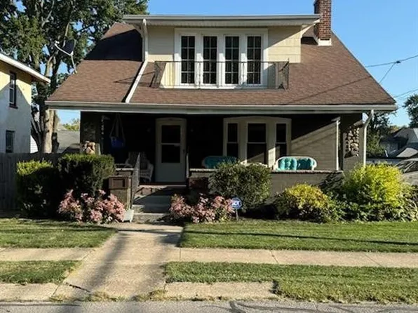 108 Yeager St, Napoleon, OH 43545