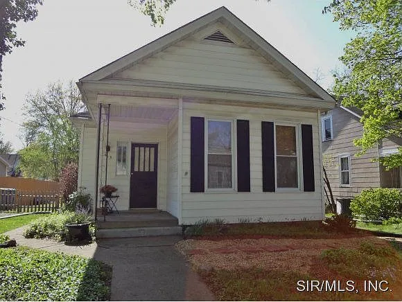 415 N Buchanan St photo 1