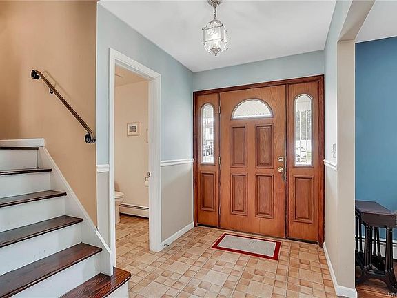 2nd image of 60 Keats Dr