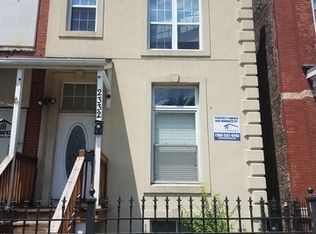 2332 W Warren Blvd, Chicago, IL 60612