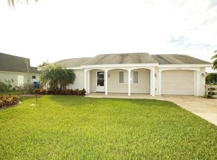 3663 Overland Dr, Holiday, FL 34691