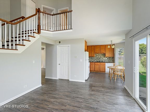 5th image of 41 Knightsbridge Ct