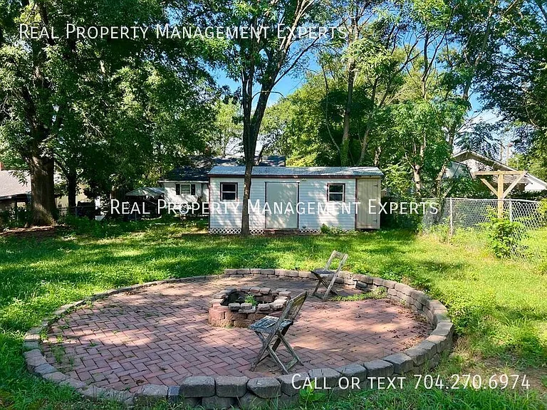 319 Doster Ave — Photo 17