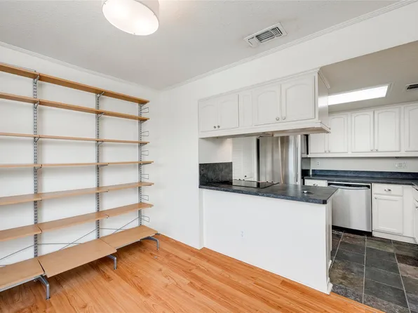 1510 W North Loop Blvd APT 433, Austin, TX 78756