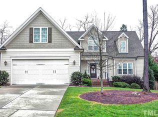 600 Hollymont Dr, Holly Springs, NC 27540
