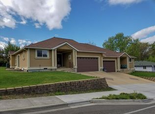 1026 18th Ave, Lewiston, ID 83501