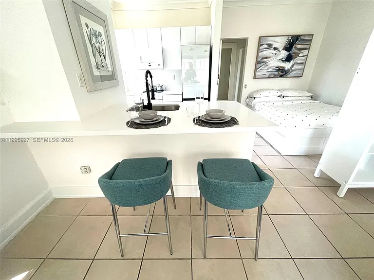 1611 Michigan Ave #27 — Photo 18
