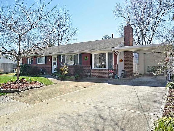 2nd image of 3245 Silina Dr