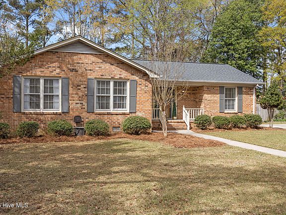2nd image of 3400 Sherwood Drive