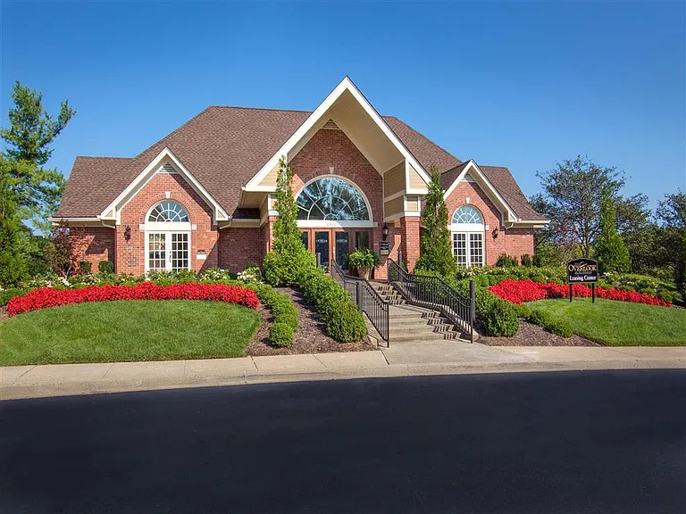 Clubhouse and leasing center