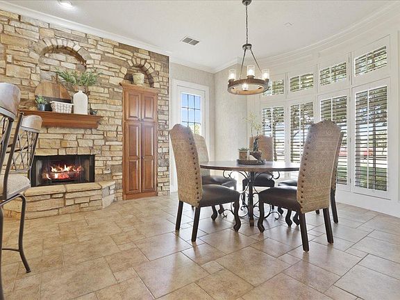 5th image of 5611 County Road 1440