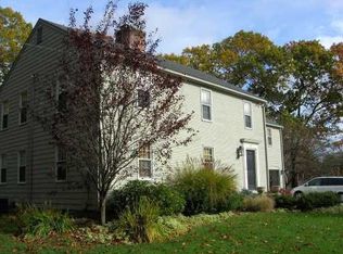 25 Bow St, East Greenwich, RI 02818