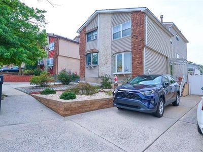 22 Hewitt Ave, Staten Island, NY, 10301