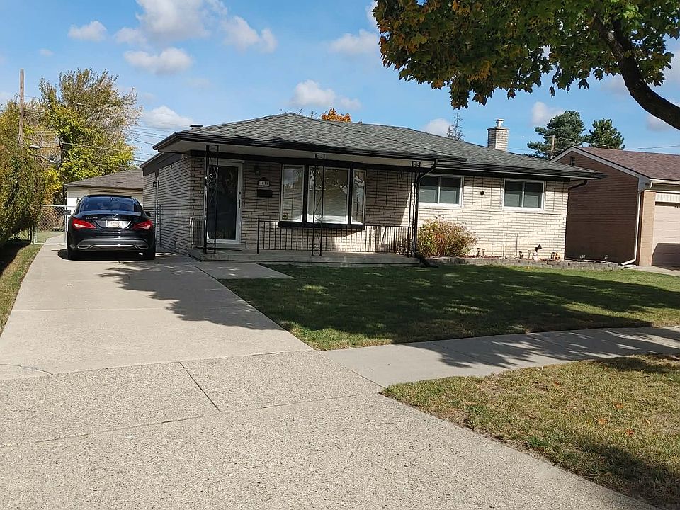 1st image of 3035 Earl Dr