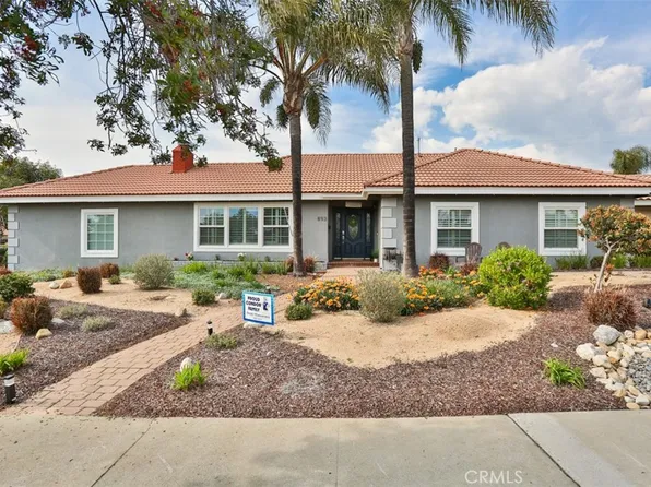 893 Kent Dr, Claremont, CA 91711