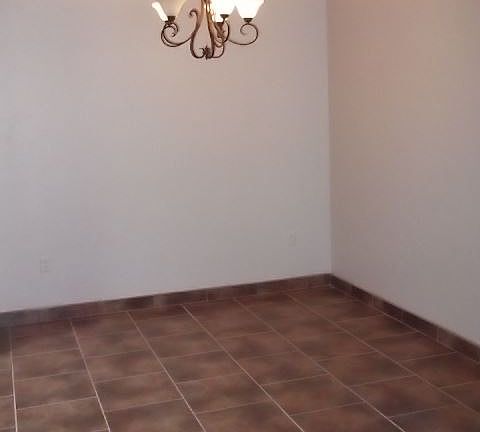 4th image of 4222 Tres Ninos #A