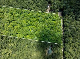 4 Valley View Dr, Butler, TN 37640