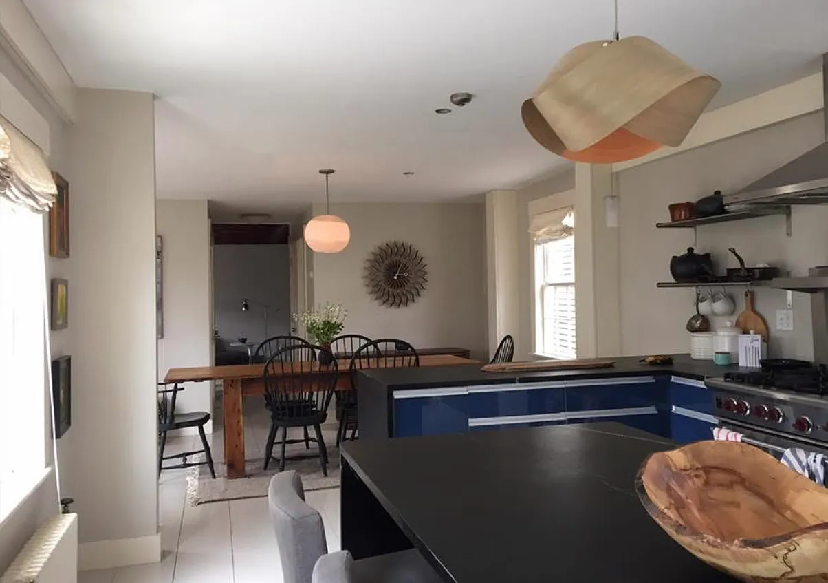 3 bed, 2.5 bath, 2000 sqft, $4,500 — Photo 4