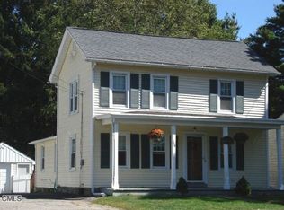 338 Huntington Rd, Stratford, CT 06614