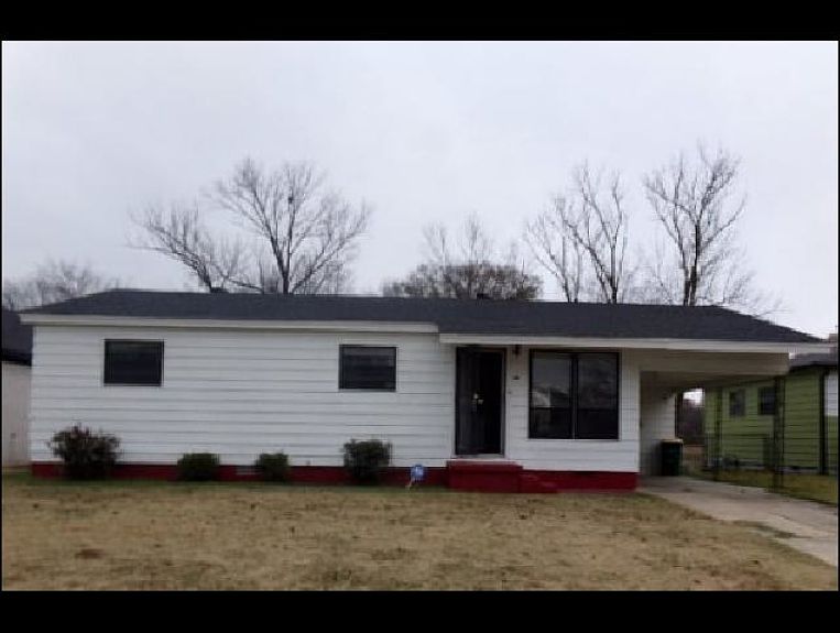 1st image of 5004 S Woodland Dr