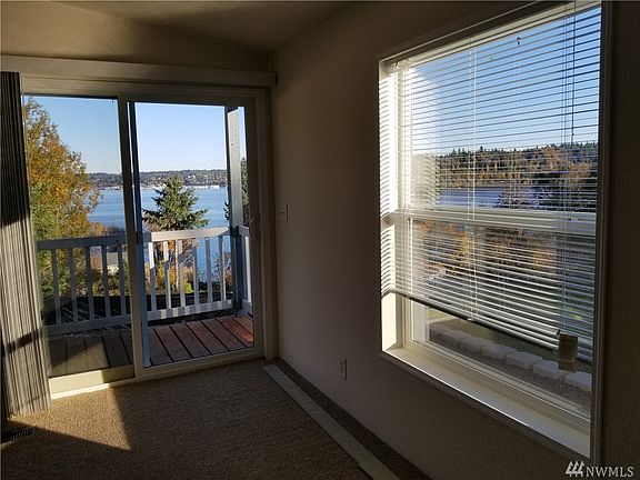 3rd image of 2030 1st Ave W