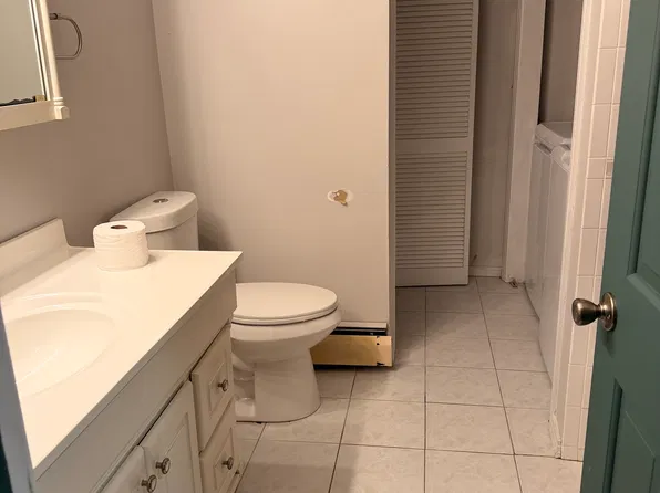 334 Gumbletown Rd #1, Paupack, PA 18451