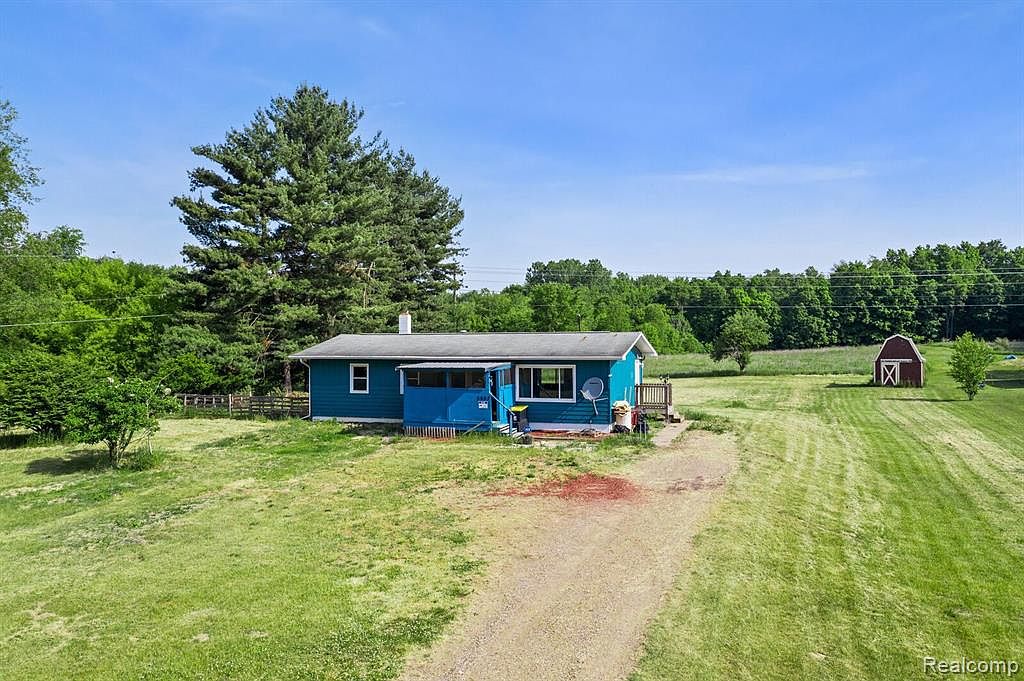 5862 W Plains Rd, Eaton Rapids, MI 48827 MLS 20230044312 Zillow
