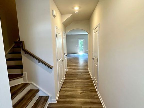 2nd image of 14152 Castle Nook Dr