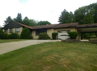 132 Crissinger Rd, Greensburg, PA 15601
