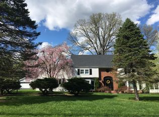 312 Kings Mills Rd, Mason, OH 45040