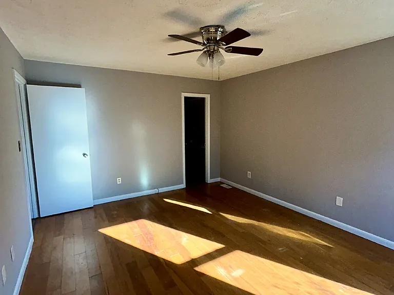 715 Prestige Blvd — Photo 4