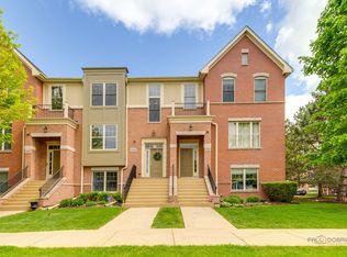 1123 E Port Clinton Rd, Vernon Hills, IL 60061