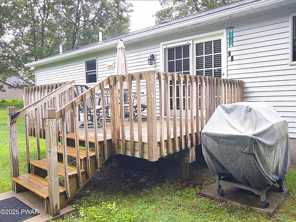4th image of 139 Caribou Rd